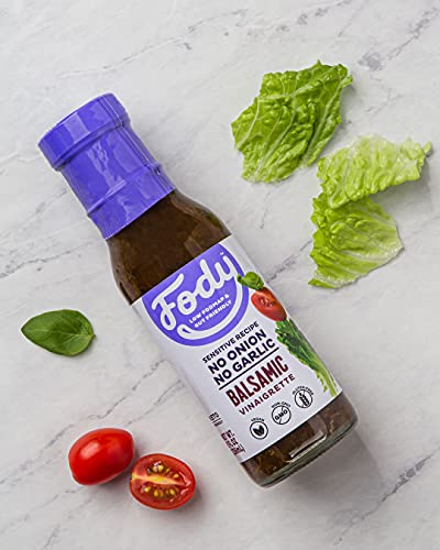 Low FODMAP Balsamic Vinaigrette Salad Dressing