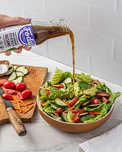 Low FODMAP Balsamic Vinaigrette Salad Dressing